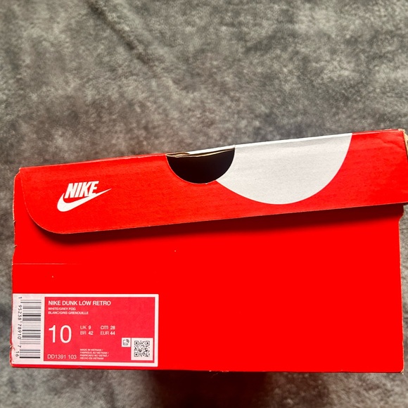 Nike Grey Fog Dunks